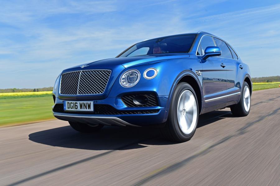  Bentley Bentayga 2016 года  (UK) (фото 7 из 15)